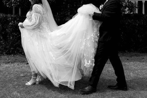 Worship Songs to Incorporate Into Your Wedding